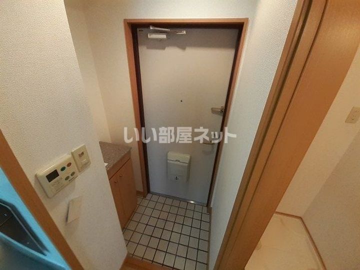 キララ藪下の玄関