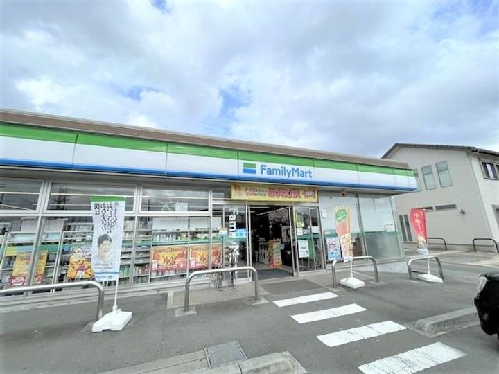 ルミエールの周辺