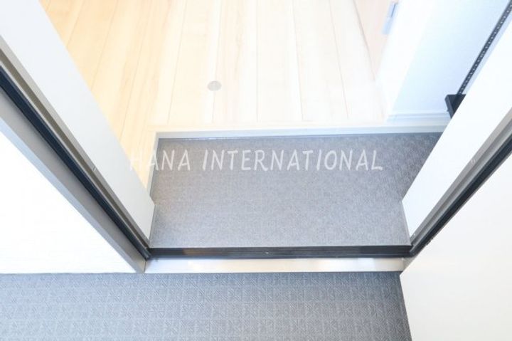 メルディア松戸の玄関