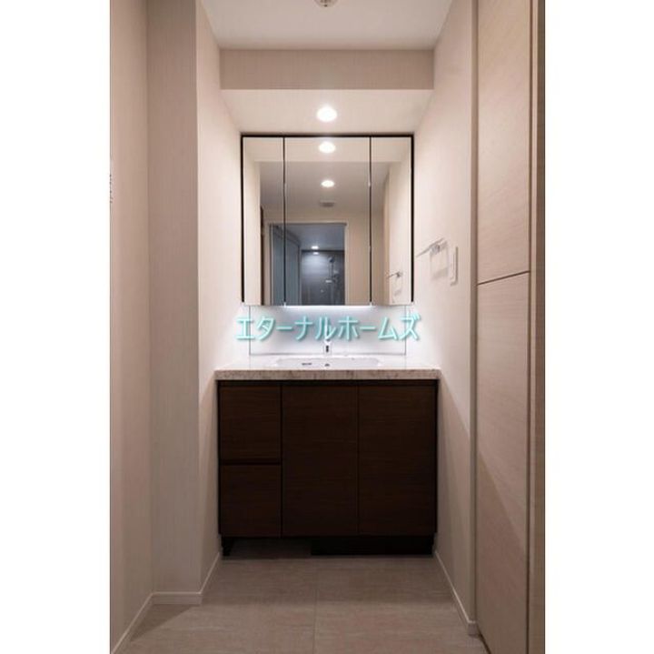 オアーゼ新宿市谷薬王寺の内装