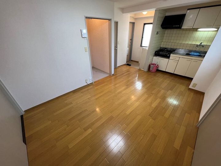 サンクアジュールの居間