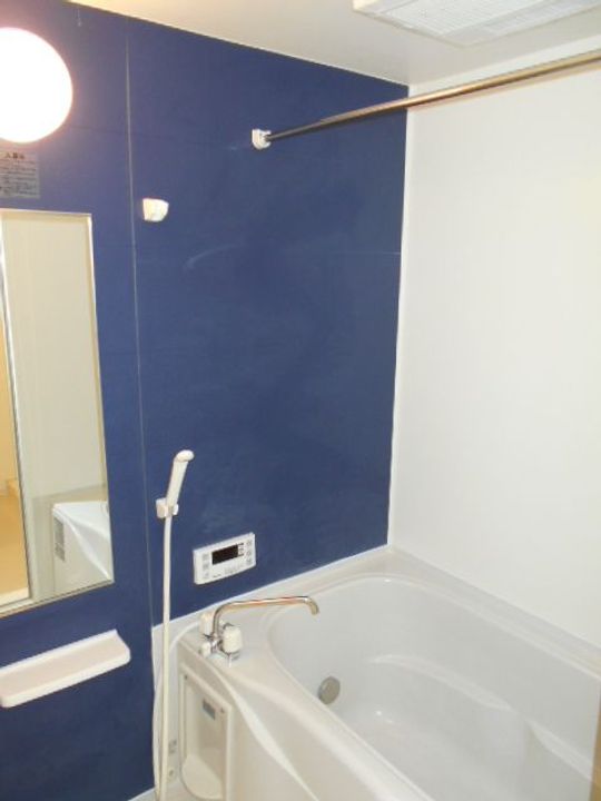 岐阜県各務原市那加巾下町(アパート)の賃貸物件の風呂