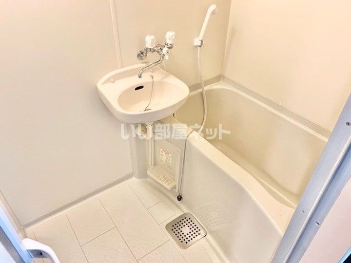 リーガル神戸元町の風呂