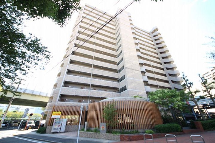 リード大手町の外観