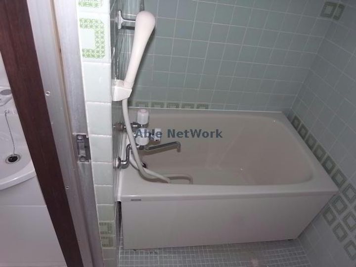 岐阜県羽島郡岐南町上印食9(マンション)の賃貸物件の風呂