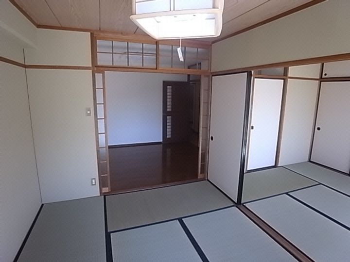 岐阜県岐阜市初日町1(マンション)の賃貸物件の居間