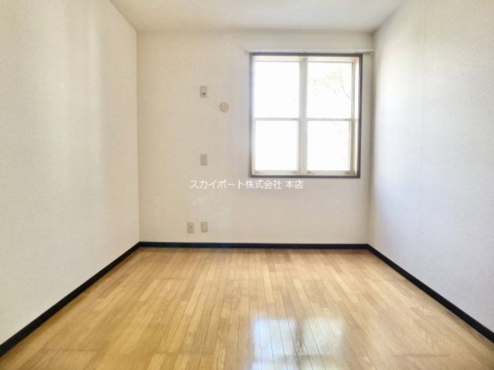 半田ビレッジ1号棟の内装