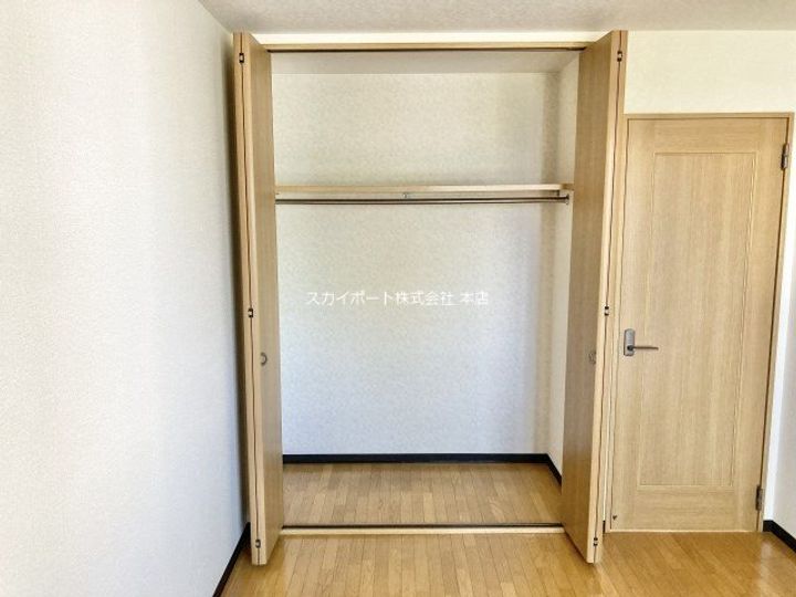 半田ビレッジ1号棟の内装