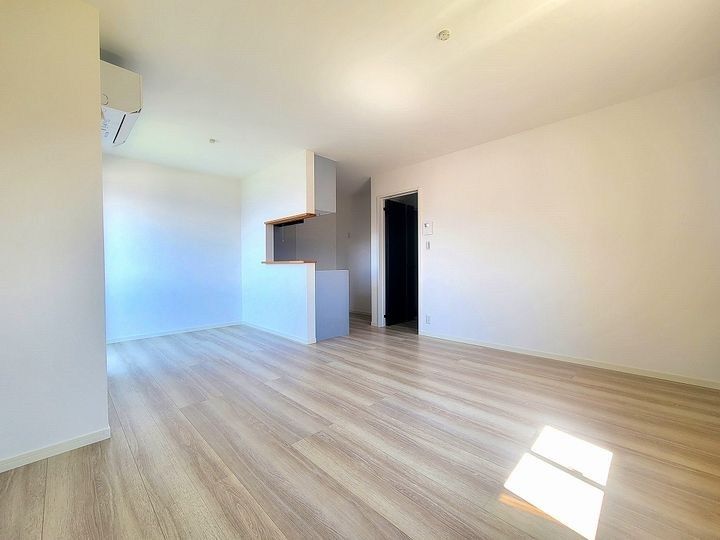 山梨県甲府市七沢町(一戸建)の賃貸物件の居間