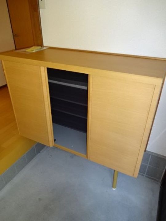 香川県高松市上之町2(一戸建)の賃貸物件の玄関