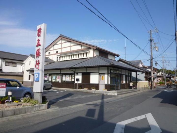 サニースクエアの周辺