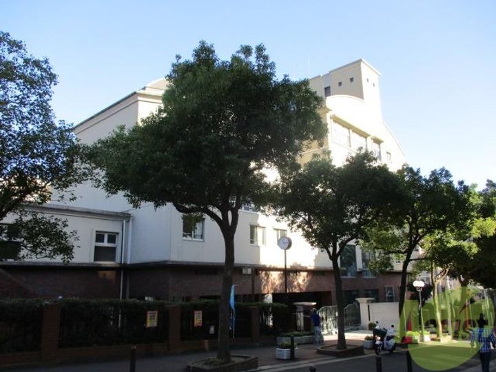 諏訪山スカイハイツの周辺