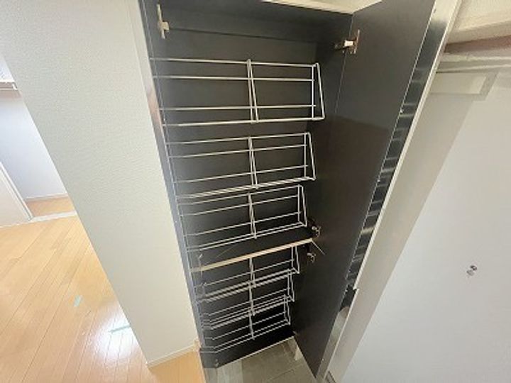 コントゥッティの内装