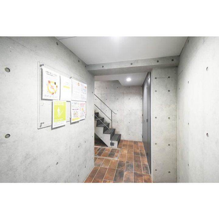 LIVART  SEASON南台の居間