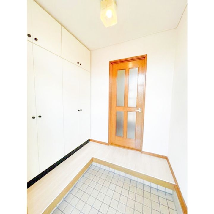 北海道札幌市南区真駒内(一戸建)の賃貸物件の玄関