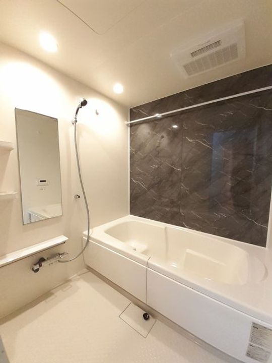 岡山県笠岡市絵師(アパート)の賃貸物件の風呂