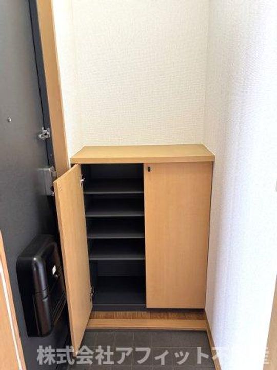 広島県福山市横尾町1(アパート)の賃貸物件の玄関