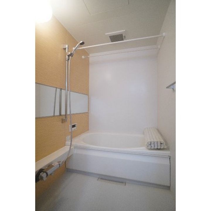 ミーム江木・IIの風呂