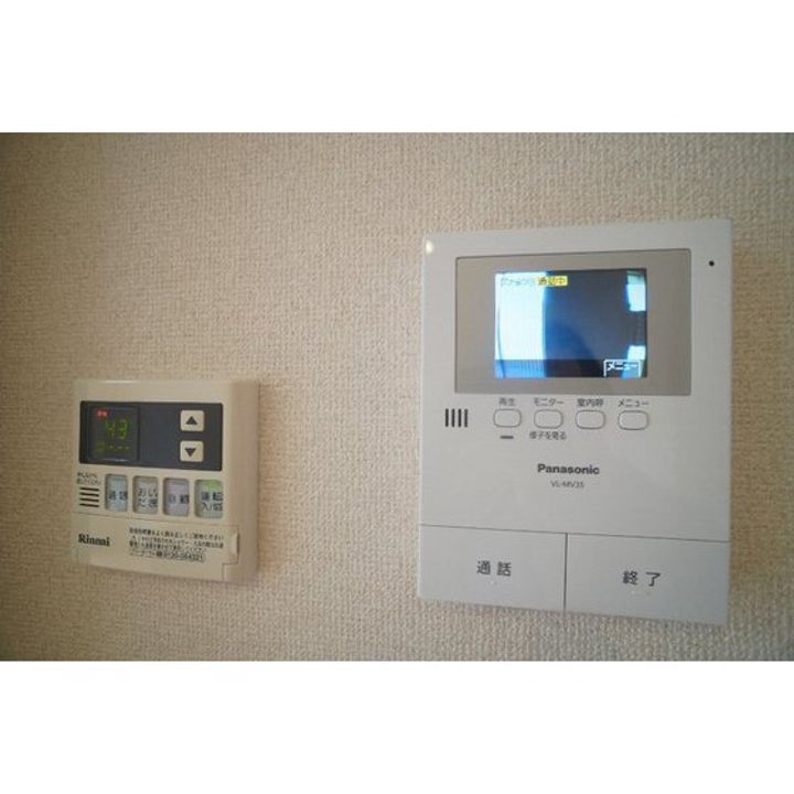 ミーム江木・IIの内装