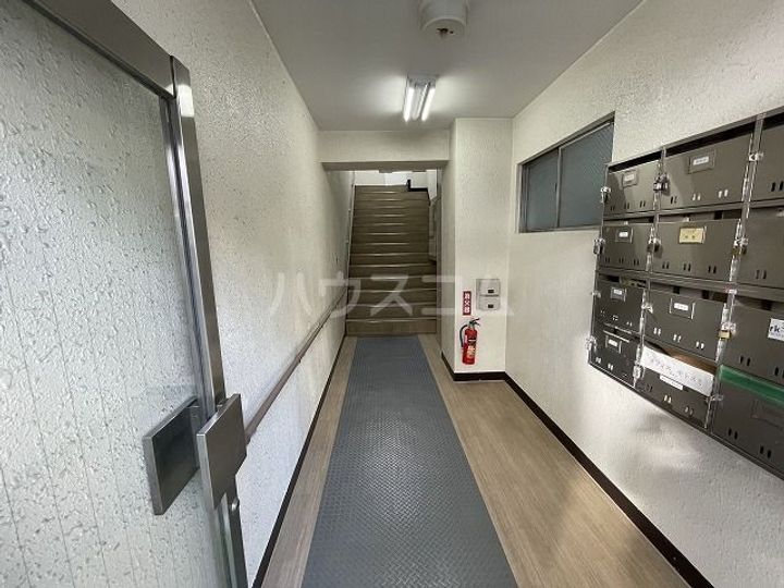 内田マンションの地図