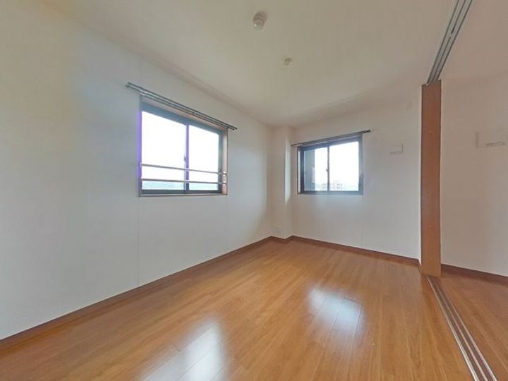 福島県福島市黒岩字北井(マンション)の賃貸物件の居間