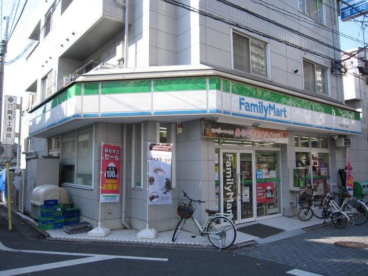 カーサ デ アミーゴの周辺