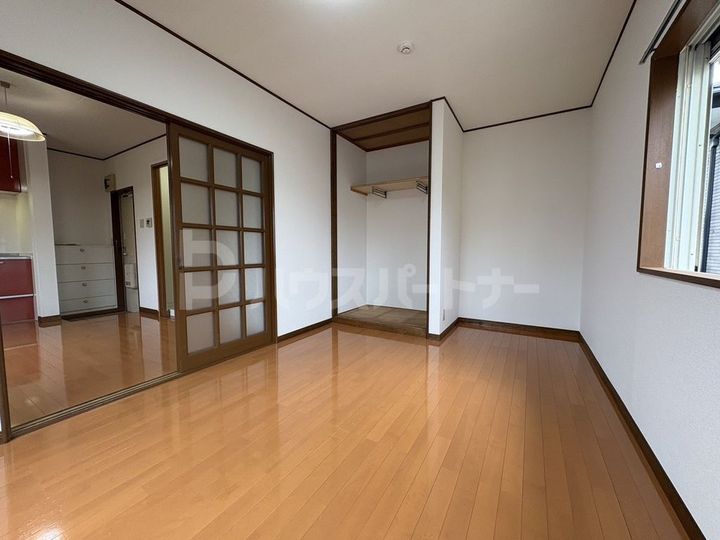 コーポ島の居間