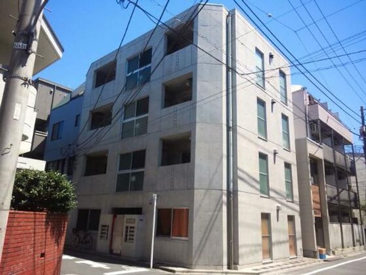 カレブランの外観