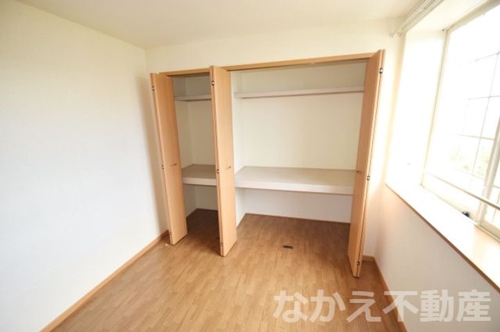 徳島県小松島市日開野町字行地(アパート)の賃貸物件の内装
