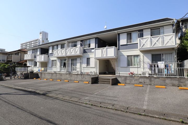 コーポアキラの外観