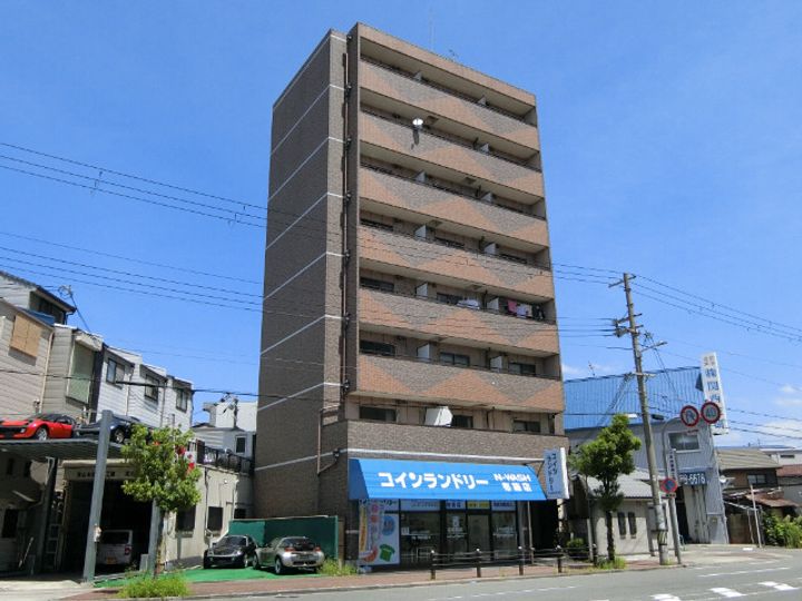 ドミール新深江の外観