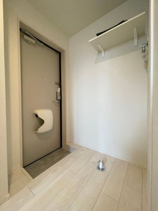 東京都北区豊島8(アパート)の賃貸物件の玄関