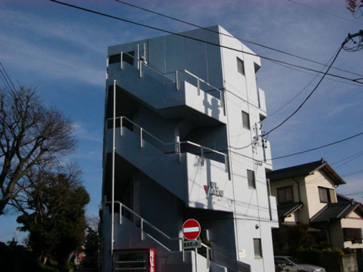 ULYAIZUの外観