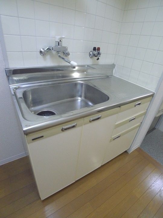 愛知県名古屋市中区大井町(マンション)の賃貸物件のキッチン