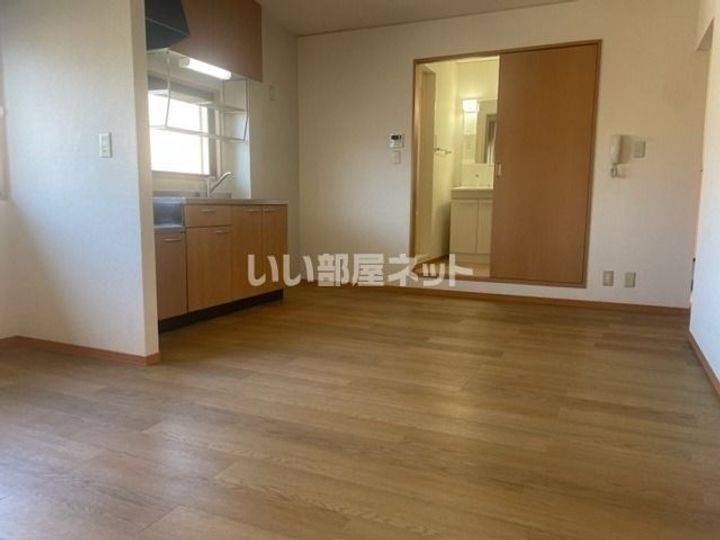 和歌山県岩出市曽屋(アパート)の賃貸物件の居間