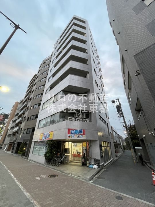 東京都豊島区千早1(マンション)の賃貸物件の外観