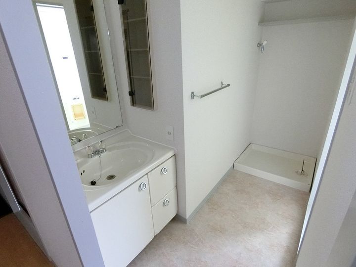 第1荒井プレイスの内装