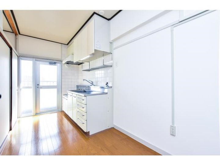 UR泉北茶山台二丁団地1棟の内装