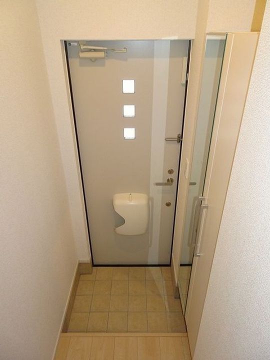 グランディールの玄関