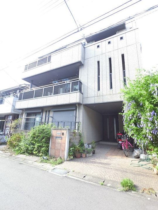 神奈川県川崎市高津区新作5(マンション)の賃貸物件の外観