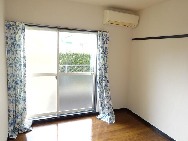 アリス岩沼第二B棟の居間