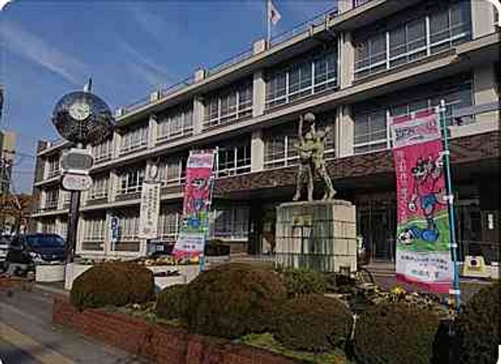 シャトー内山の周辺