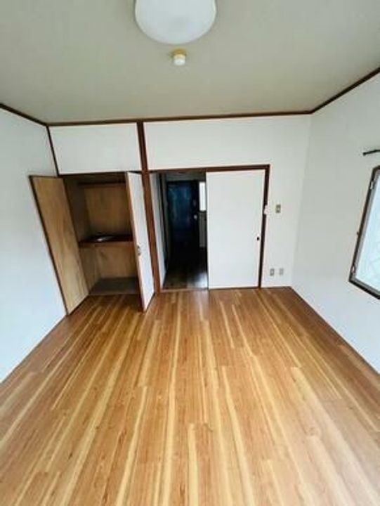 サンステージ八万の内装