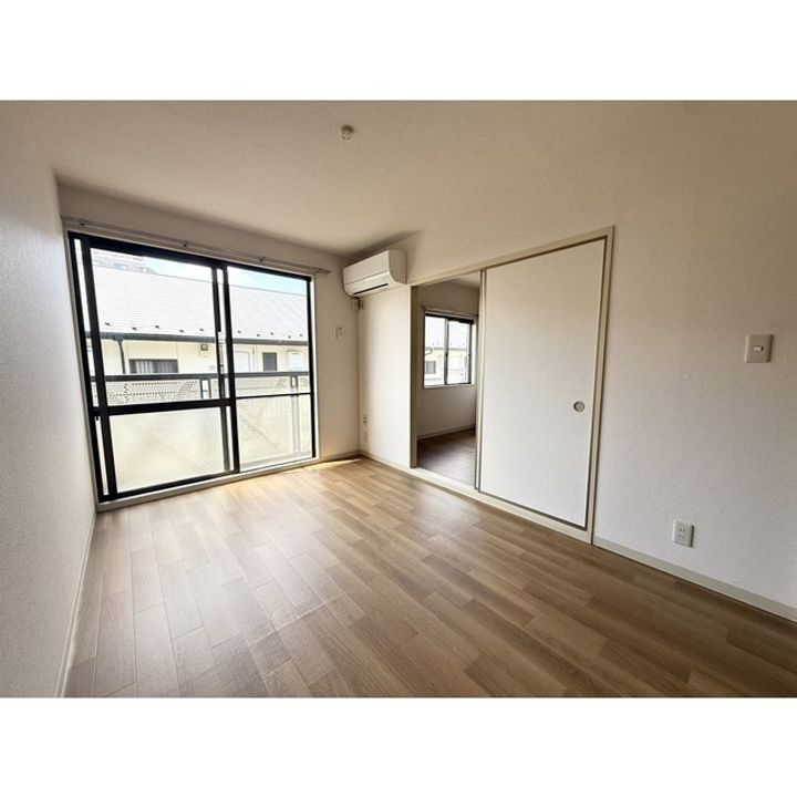 ガーデンパレスオークラの内装