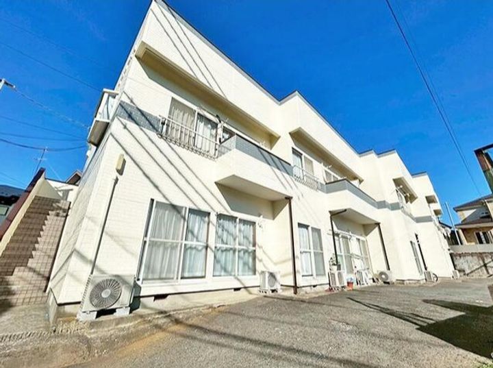 神奈川県伊勢原市高森(アパート)の賃貸物件の外観