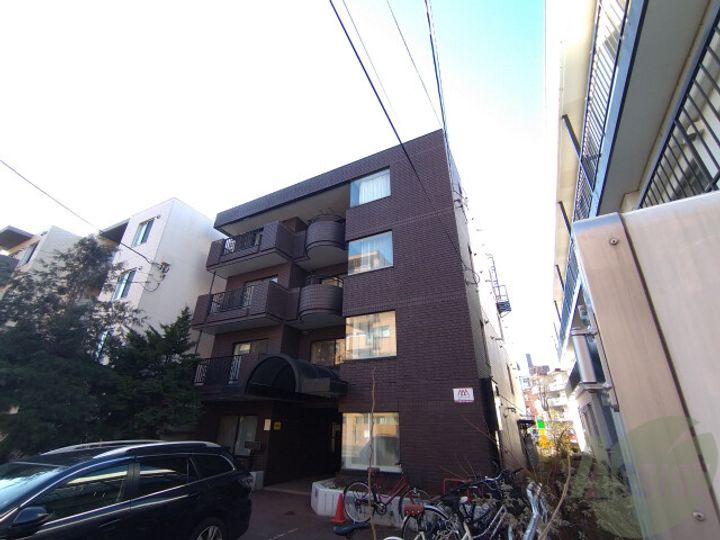 北海道札幌市中央区南十六条西5(マンション)の賃貸物件の外観
