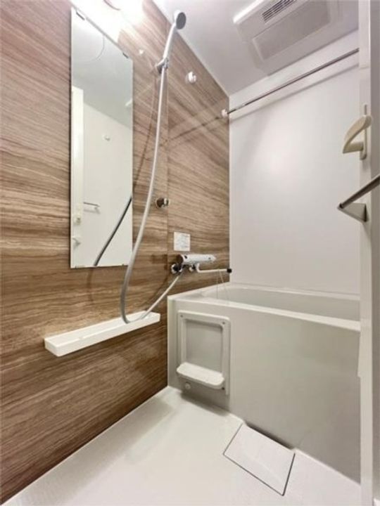 HY′s MINOWA IIの風呂