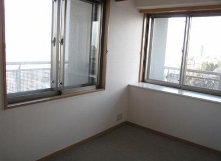 東京都世田谷区野沢4(マンション)の賃貸物件の居間