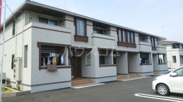 ヴェルレーヌ・レジデンスAの外観