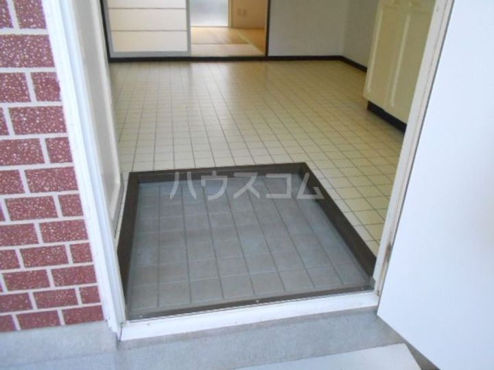 ユーアイランドハイツの玄関